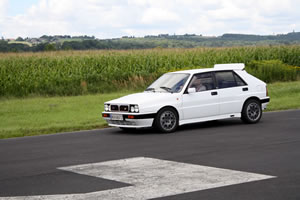 Fotoshooting mit dem Volvo 780 f?r das Alles Auto Youngtimer-Special, Oktoberausgabe 2011-IMG_3759.jpg