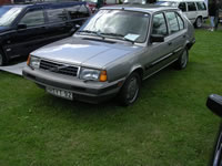 Volvo-Tuner-Meeting in Alsfeld, Juni 2005 (Fotos von Chris)-DSCN4329.jpg